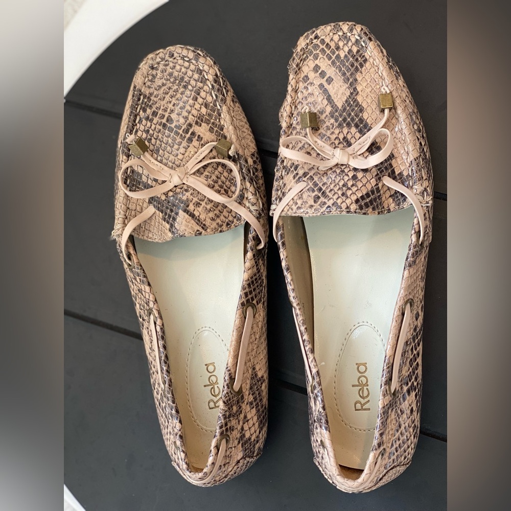 Reba…..Snake skin comfortable flat slip on shoes - Picture 2 of 6